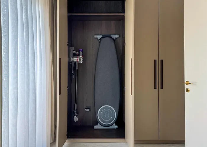 Qoople Legend 2-bedroom Premium