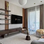 Qoople Legend 2-bedroom Premium Апартаменти