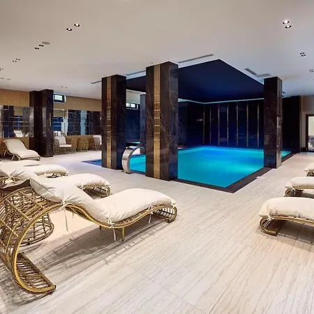 Expensive Apartments, But Won't Find Better