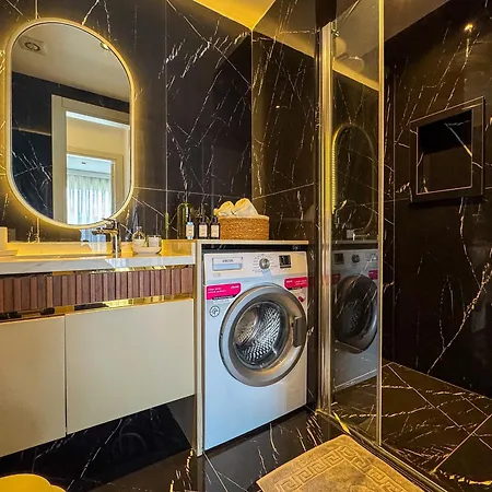Qoople Legend 2-bedroom Premium דירה אלאניה