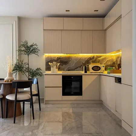 Qoople Legend 2-bedroom Premium *
