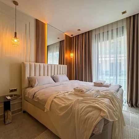 Qoople Legend 2-bedroom Premium דירה אלאניה