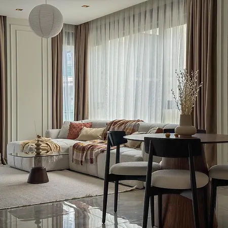 Qoople Legend 2-bedroom Premium אלאניה