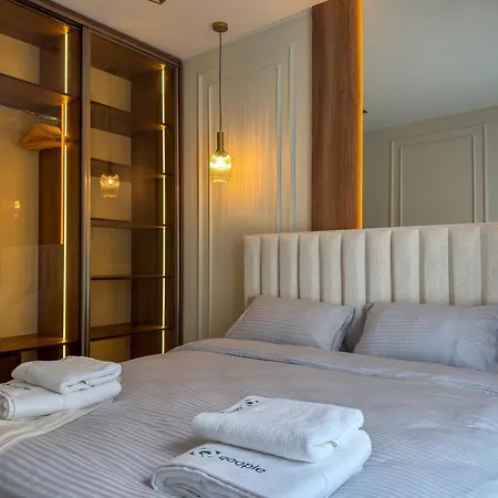 Qoople Legend 2-bedroom Premium אלאניה