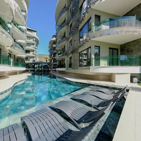 Qoople Legend 2-bedroom Premium * אלאניה