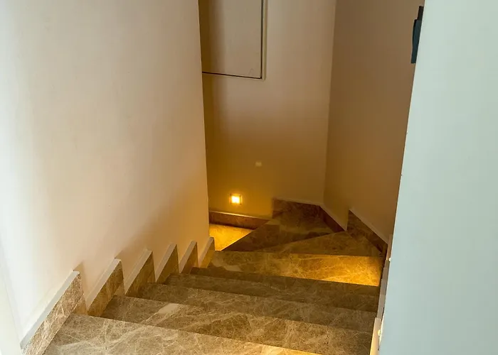 Qoople Legend 2-bedroom Premium * אלאניה