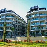Qoople Legend 2-bedroom Premium Διαμέρισμα *
