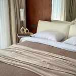 Qoople Legend 2-bedroom Premium Apartamento *